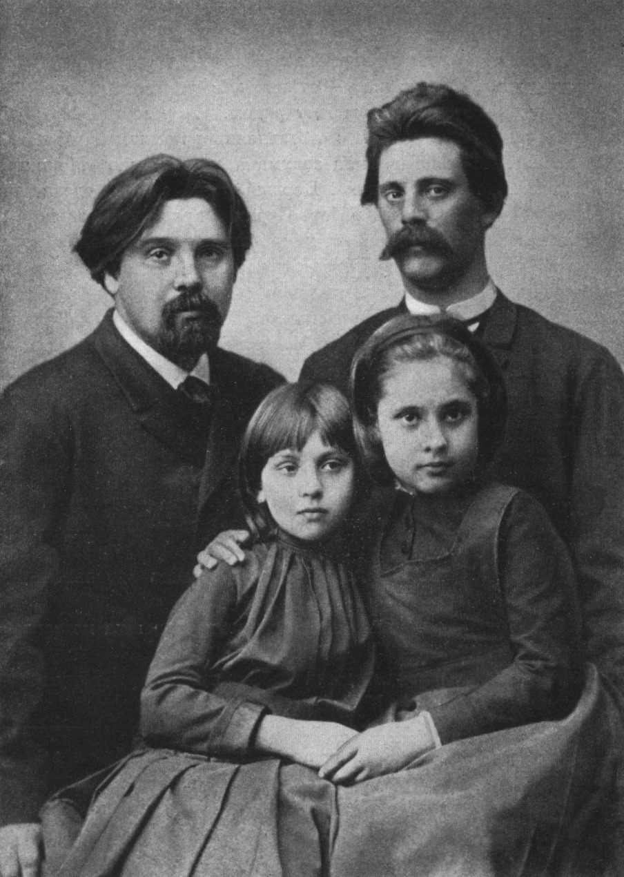 В.И. Суриков с братом Александром и детьми Олей и Леной. С фотографии 1888 г.